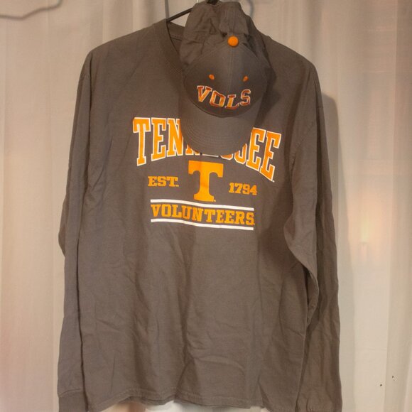 University of Tennessee Long Sleeve T-Shirt and Hat Combination - Picture 1 of 8
